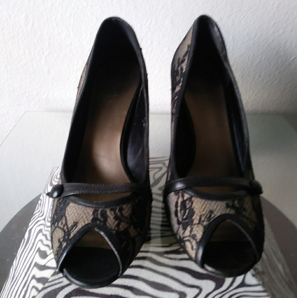 CHARLES by Charles David open-toe pump